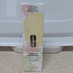 New Clinque beyond perfecting foundation New in box  CN58 HONEY
